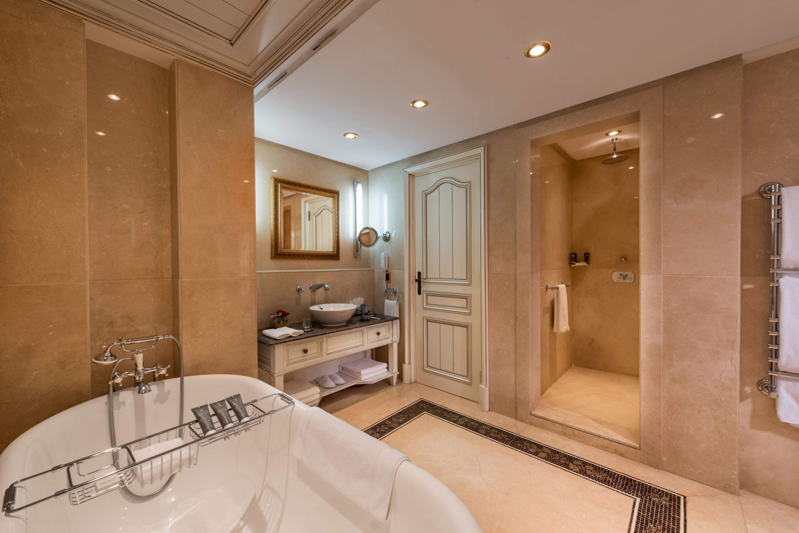 Salle de bain Hôtel de luxe Maroc<br />
 